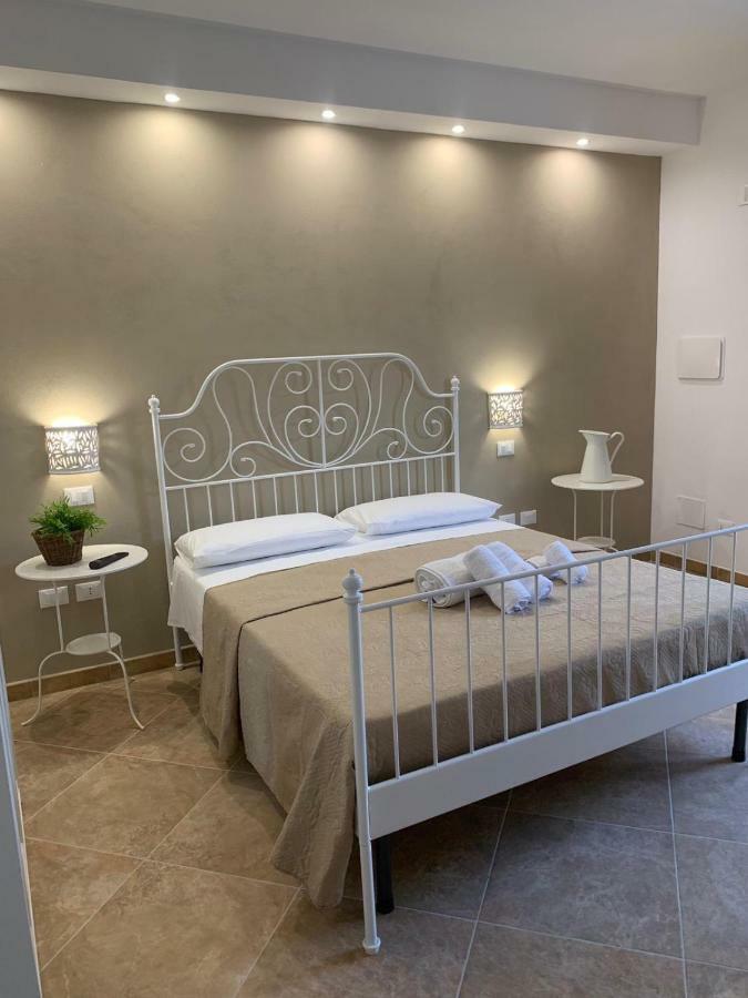 Bed and Breakfast Le Tre Colonne Melendugno Exteriér fotografie